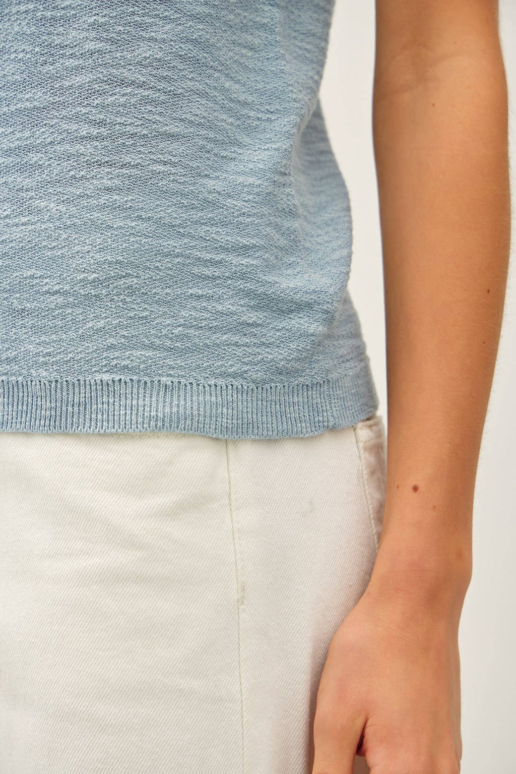 [NEW COLOR]ROUND NECK SLEEVELESS SLUB KNIT TOP