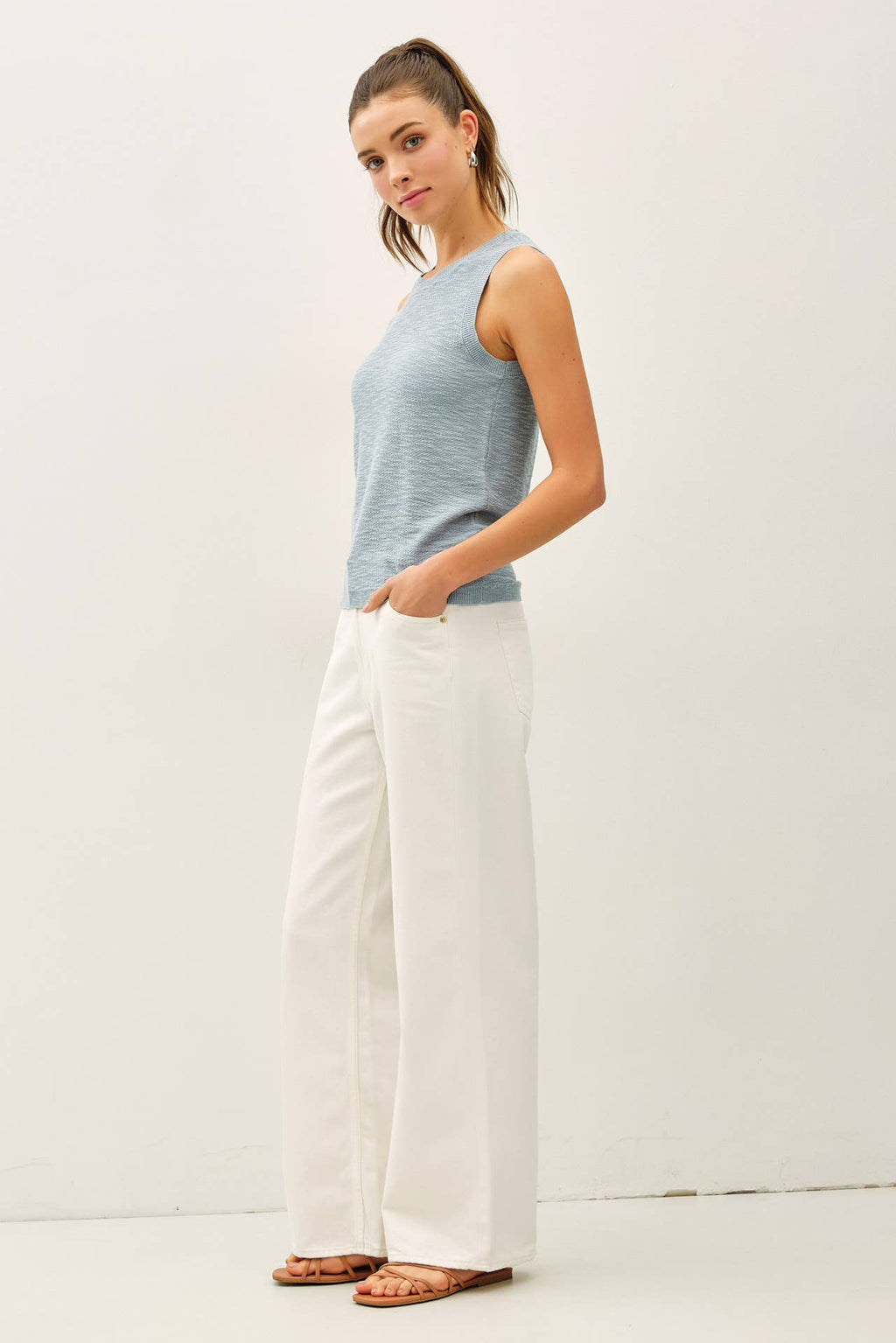 [NEW COLOR]ROUND NECK SLEEVELESS SLUB KNIT TOP