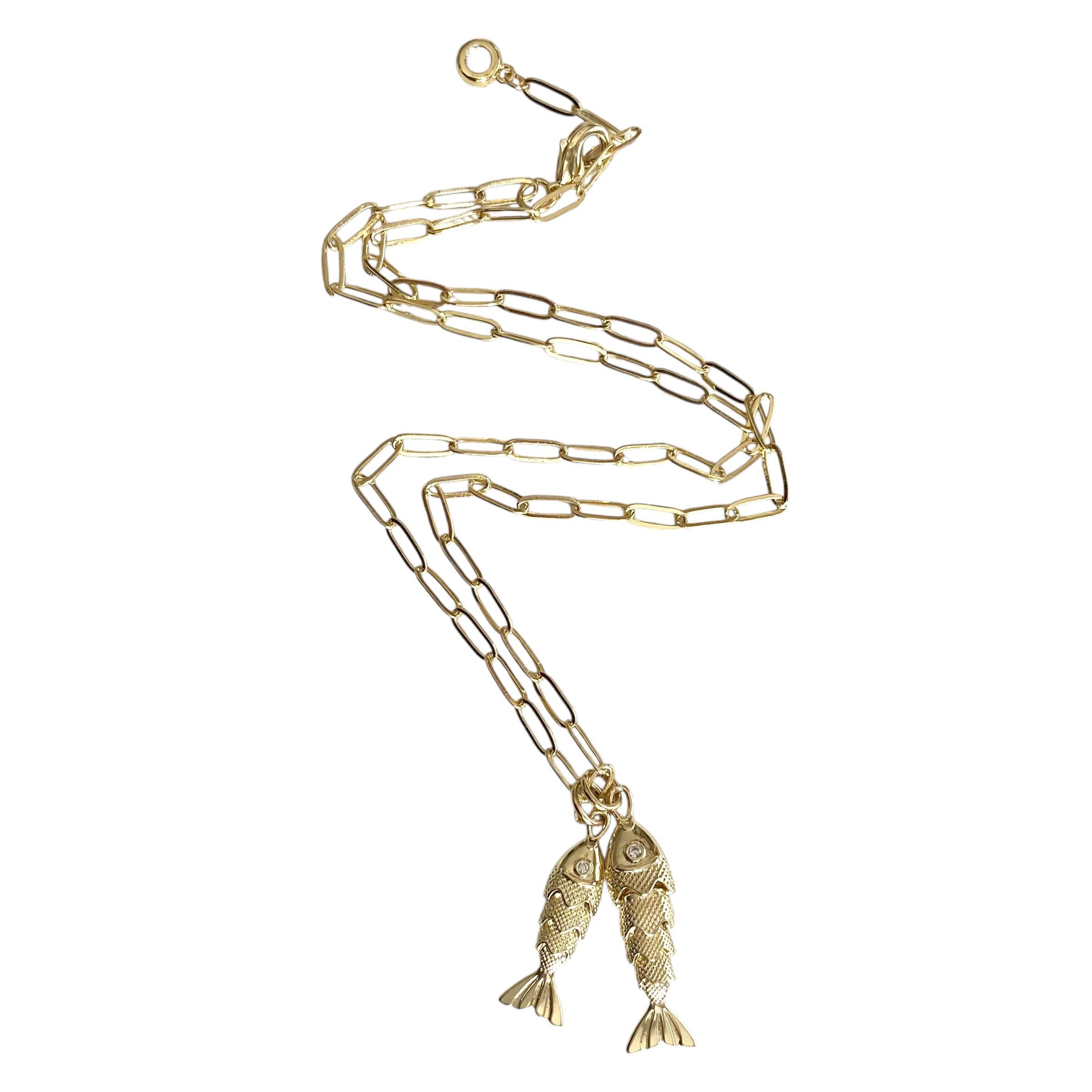 Double lucky goldfish pendant necklace 