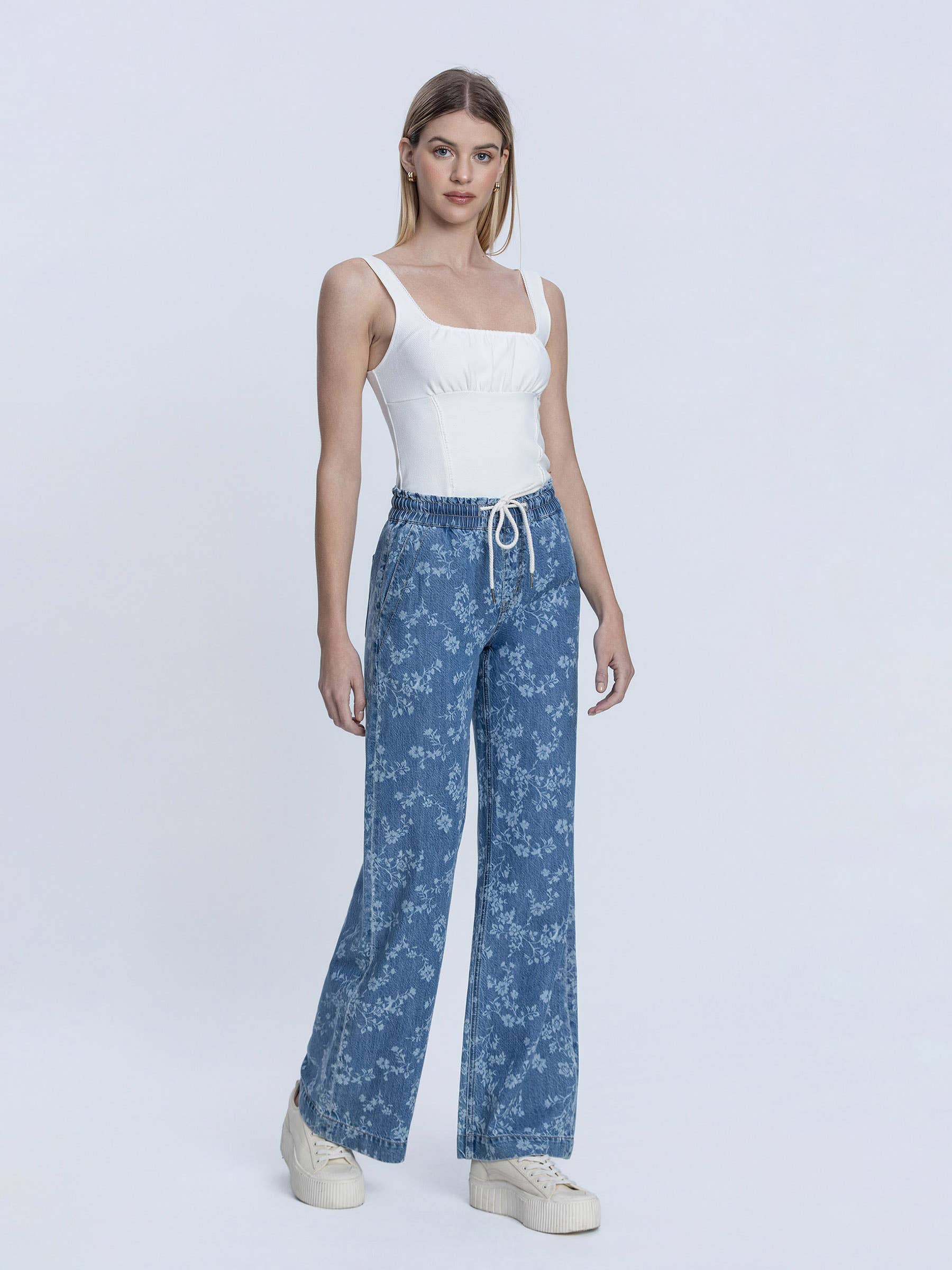 HIGH RISE FLORAL PRINT BAGGY WIDE LEG JEANS T7328VFR