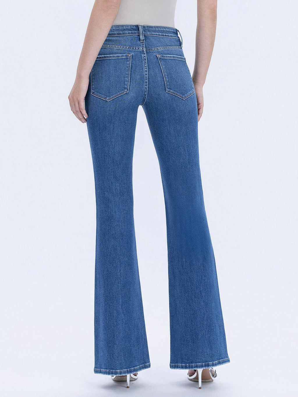 MID RISE WELT POCKET PIN TUCK FLARE JEANS F6324