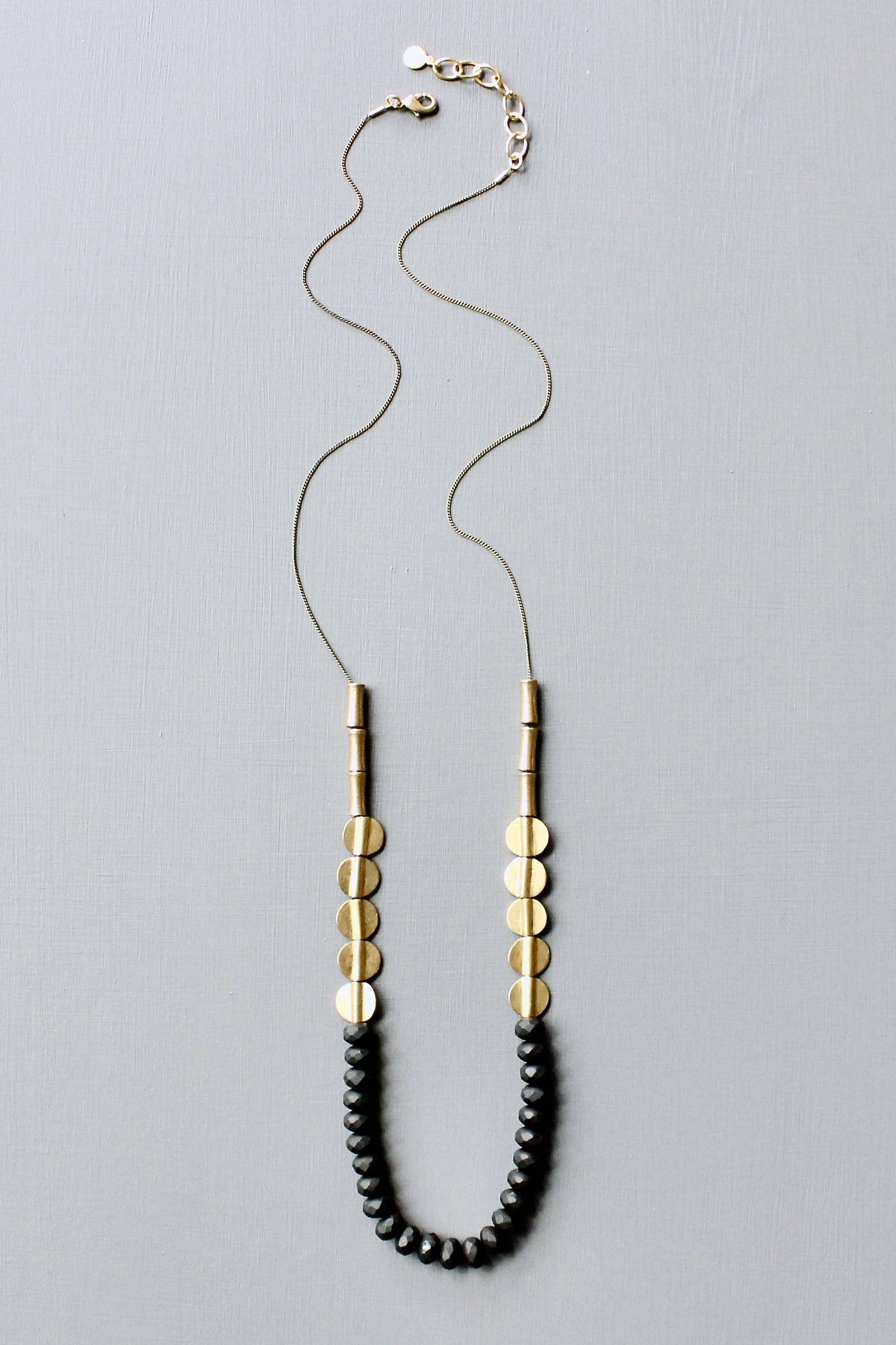 JLT130 black and brass long necklace