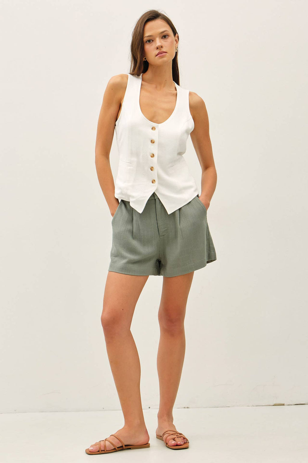 LINEN CLASSIC CUT VEST W BELTING AT BACK